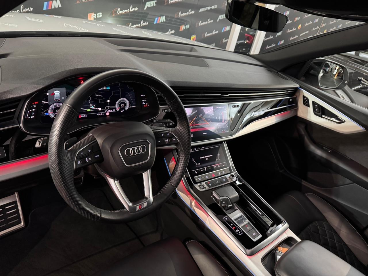 Audi Q8 50 TDI 286 CV quattro S-line