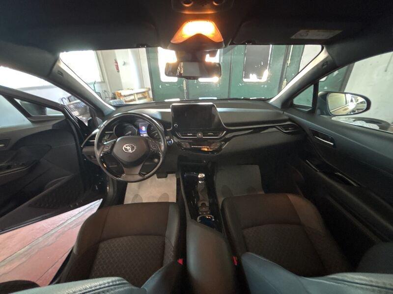 Toyota C-HR C-HR 1.8 Hybrid Lounge