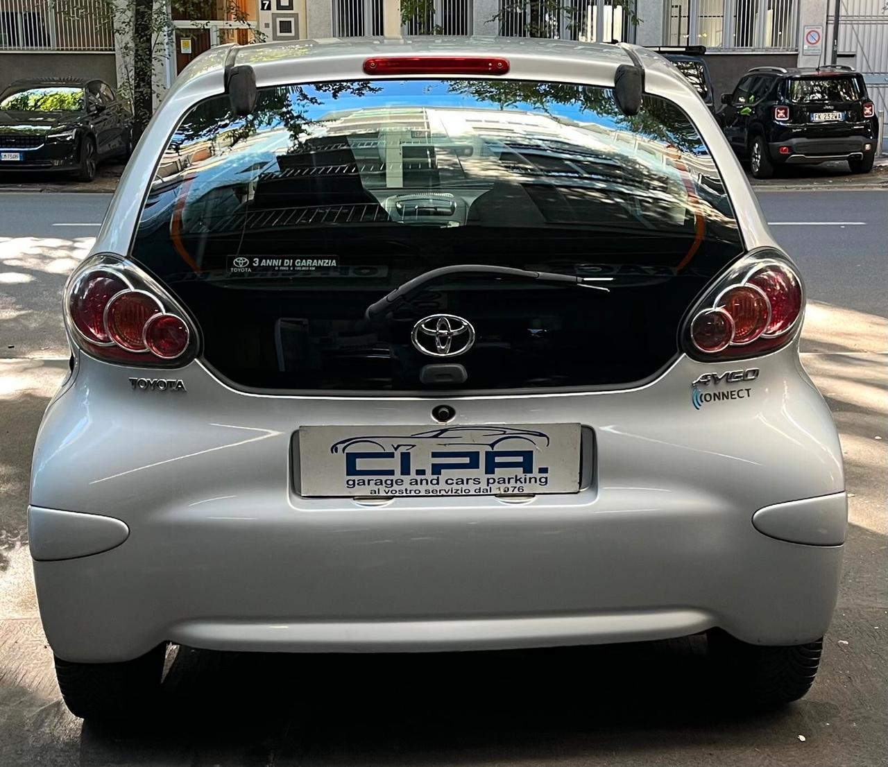 Toyota Aygo 1.0 VVT-i 69 CV 3 porte x-play