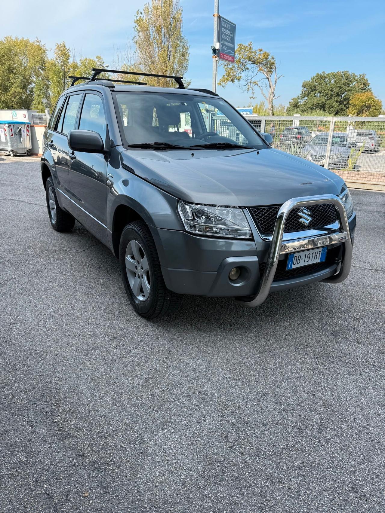 Suzuki Grand Vitara 1.9 DDiS 5 porte Executive