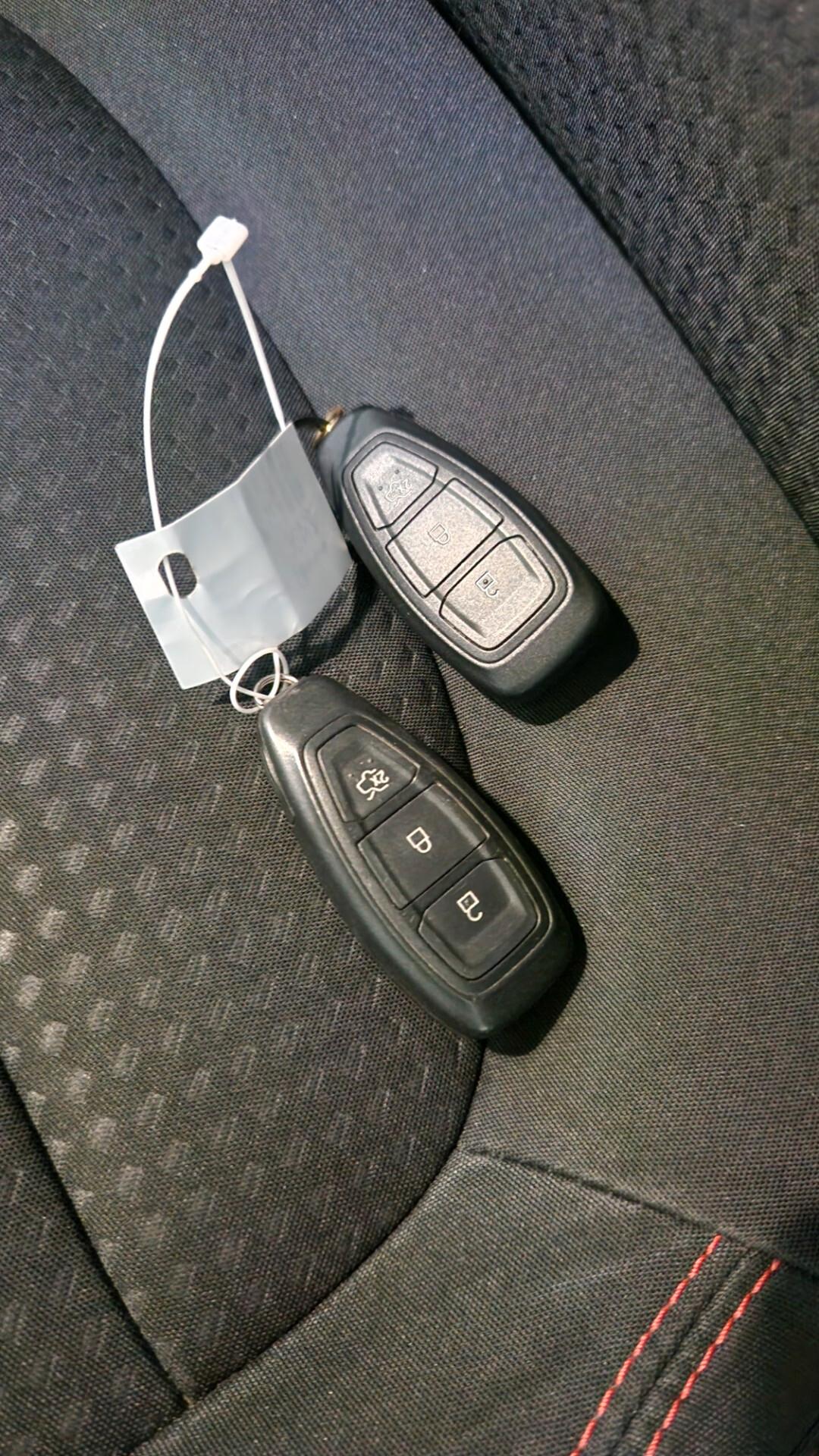 Ford Kuga 1.5 EcoBlue 120 CV aut. 2WD ST-Line led N1