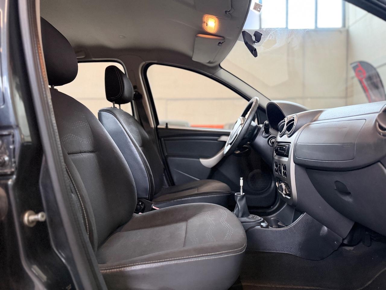 Dacia Sandero Stepway 1.6 8V GPL 85CV NEOPATENTATI