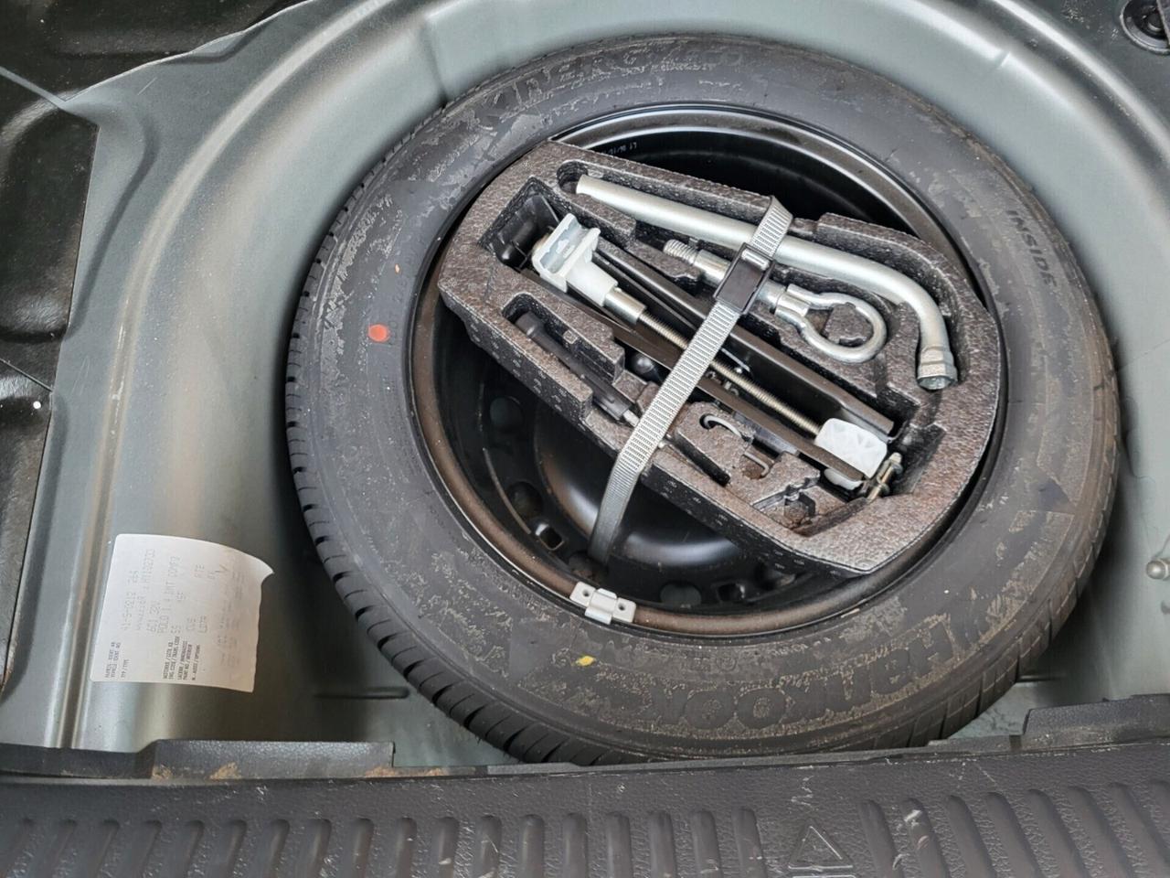 VOLKSWAGEN POLO 1,4 TDI-EURO 6B-FOTO 3 REVISIONI