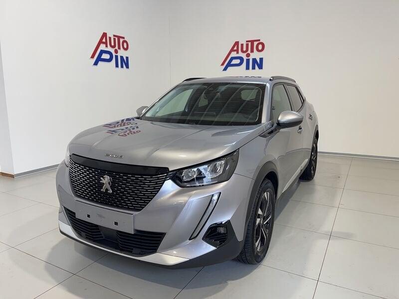 Peugeot 2008 PureTech 100 S&S Allure *Navi*Rcamera