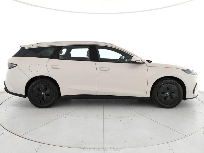 BYD Seal 6 DM-i Seal 6 DM-i Touring 1.5 phev Boost