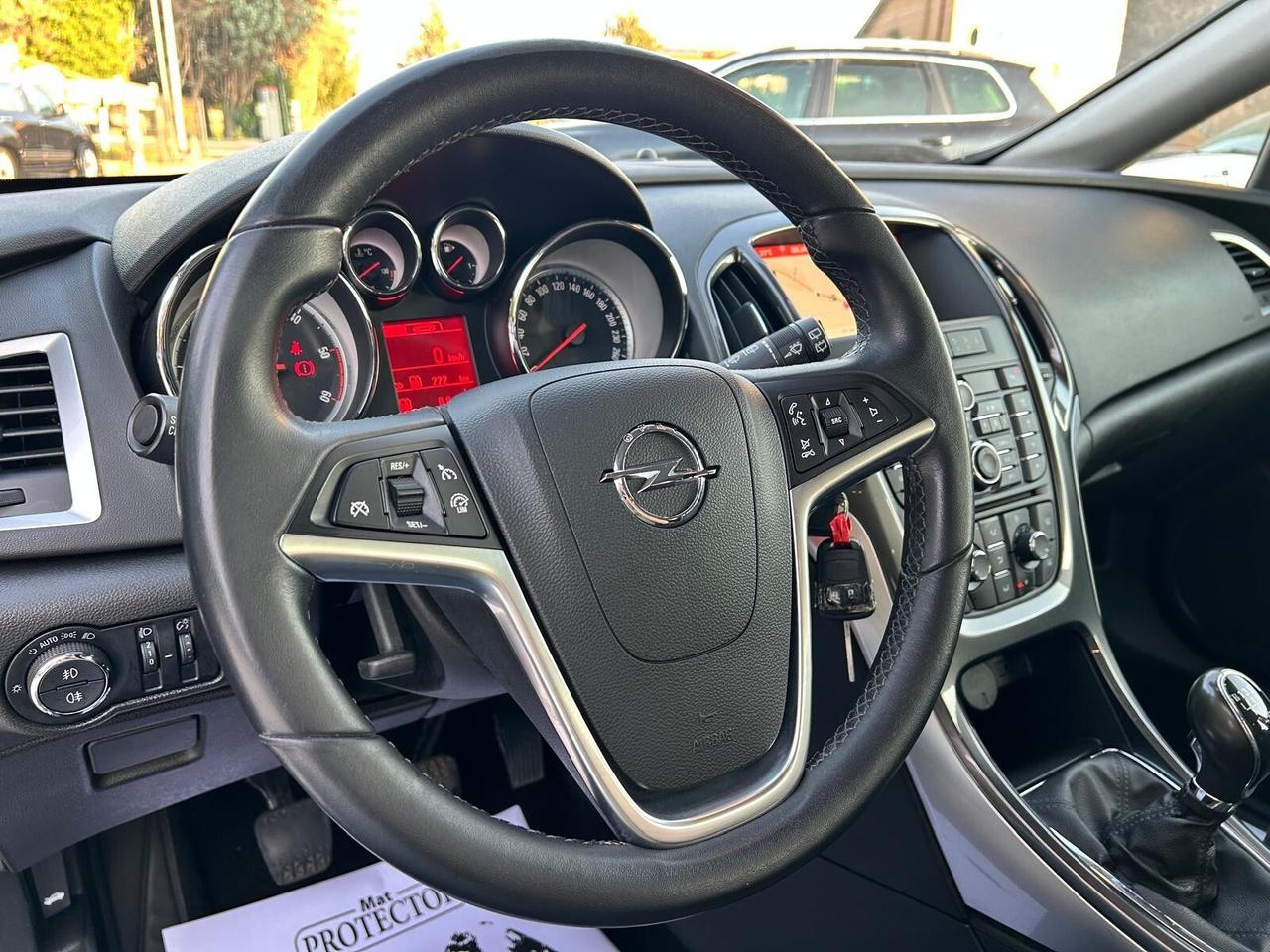 OPEL ASTRA 1.7CDTI 130CV COSMO TOP OK NEOPATENTATI