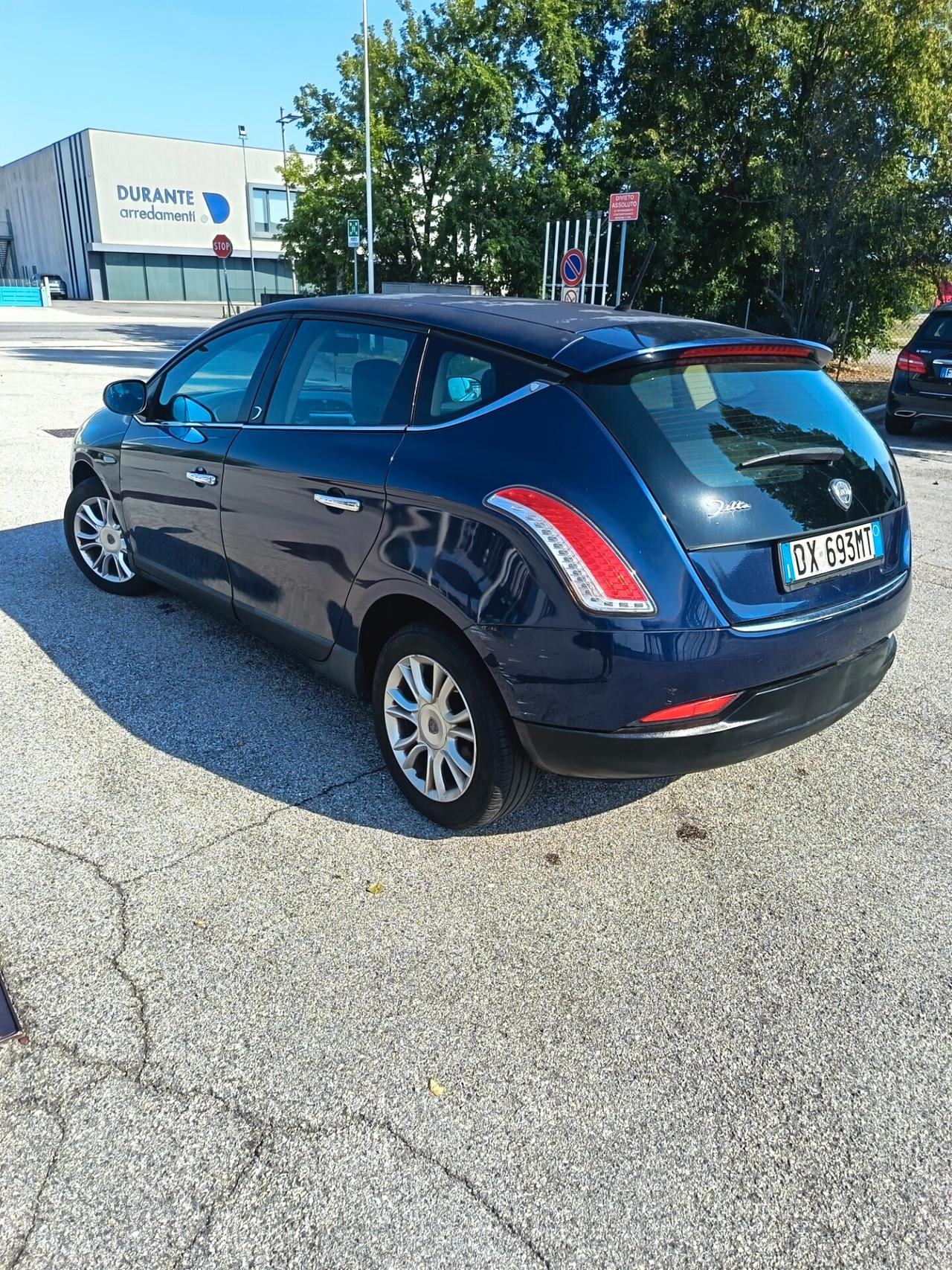 Lancia Delta 1.6 MJT DPF Argento