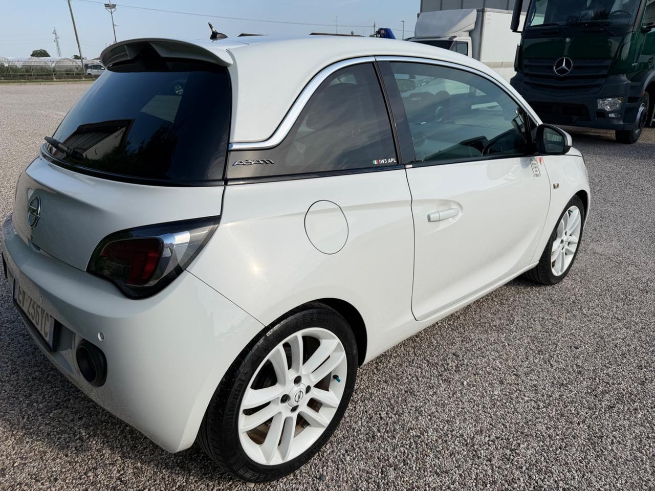 Opel Adam 1.4 87 CV Glam