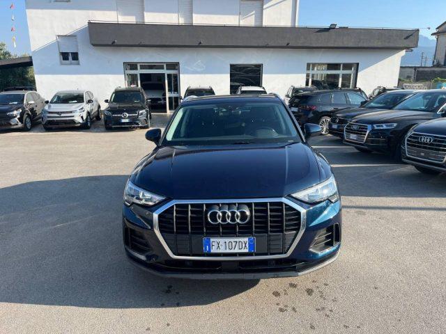 AUDI Q3 2.0 TDI 150 CV Business