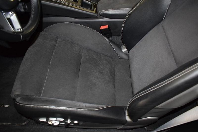 Porsche 911 911 3.0 Carrera 4 GTS TARGA Coupé IVA ESPOSTA