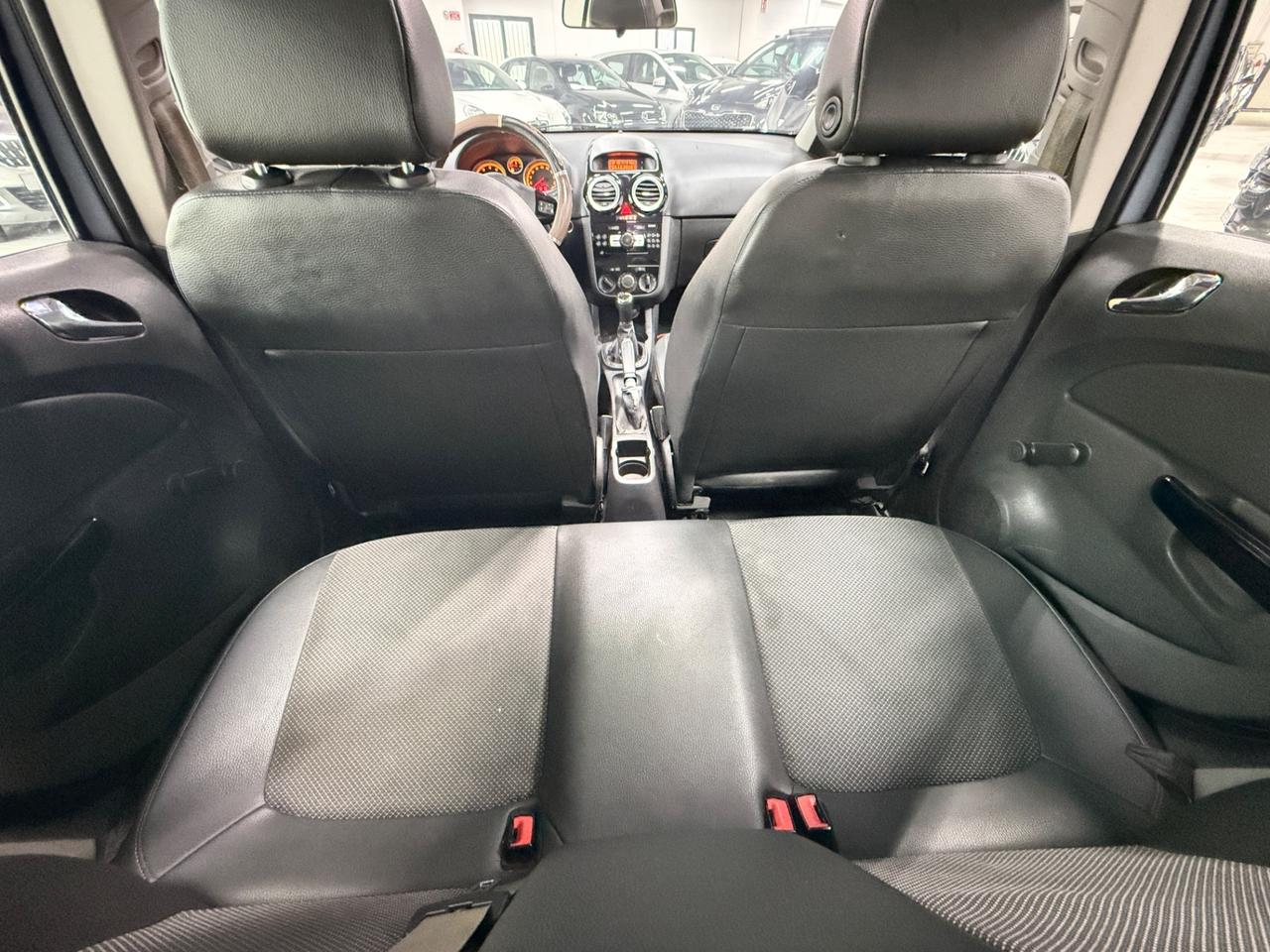 Opel Corsa 1.2 5 porte Easytronic Cosmo