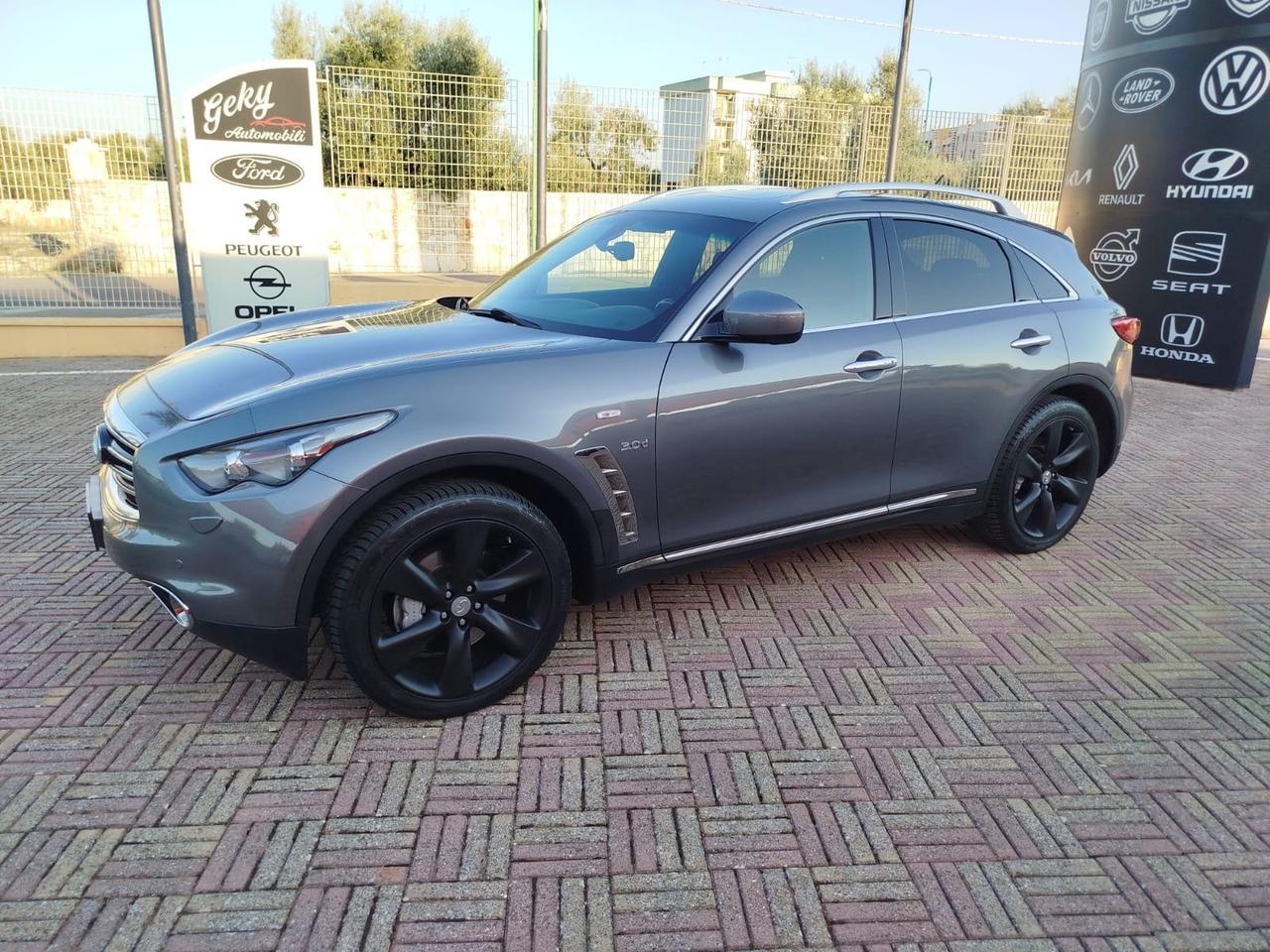 Infiniti QX70 3.0 diesel V6 AT S Premium