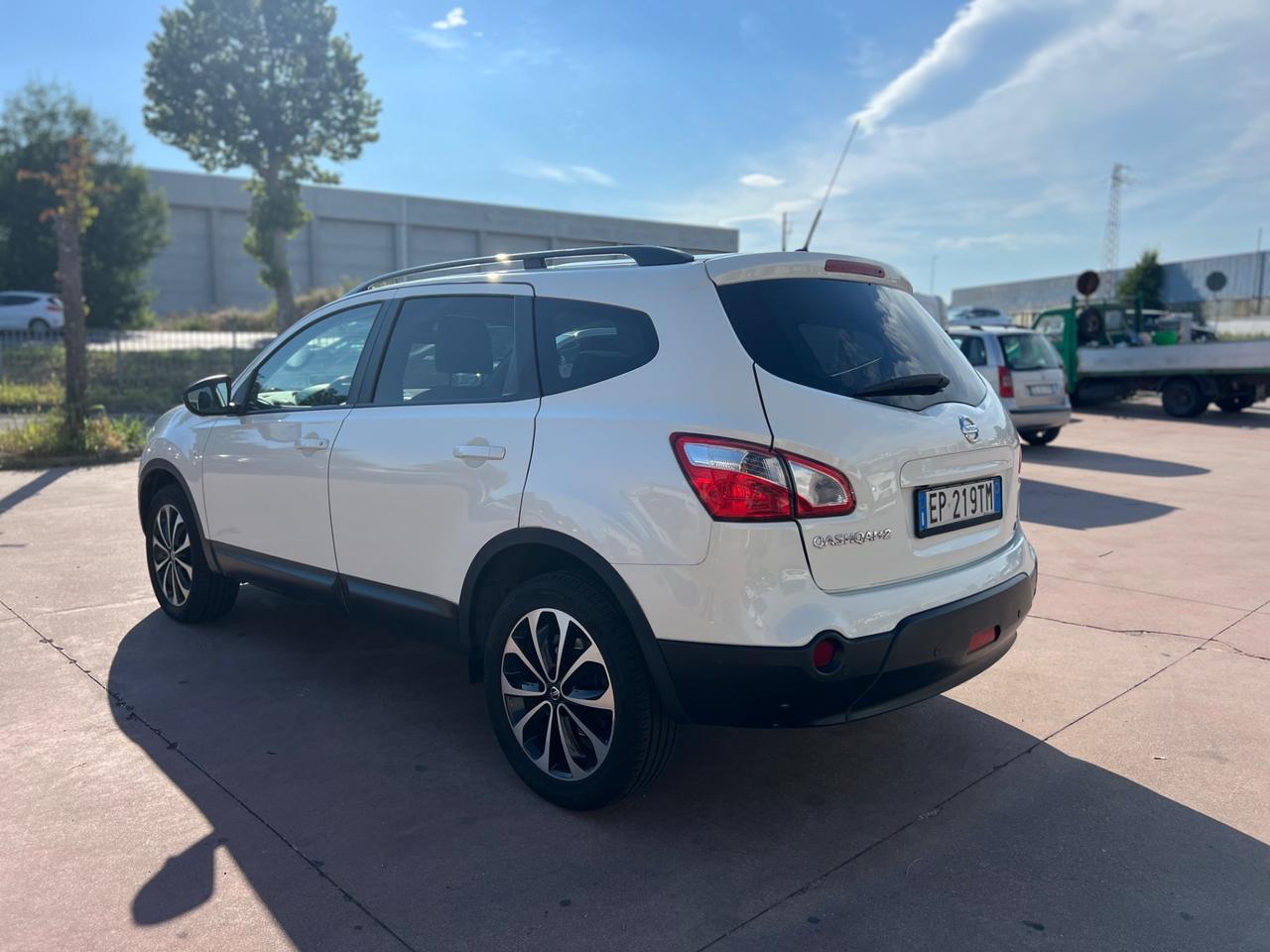 Nissan Qashqai Qashqai+2 1.6 dCi DPF Tekna