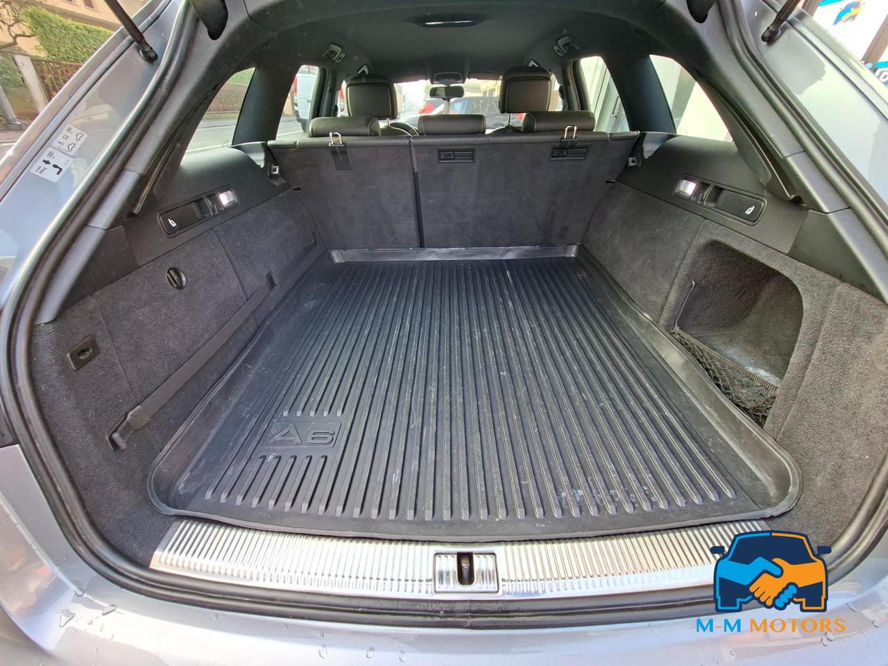 AUDI A6 AVANT S LINE gancio traino