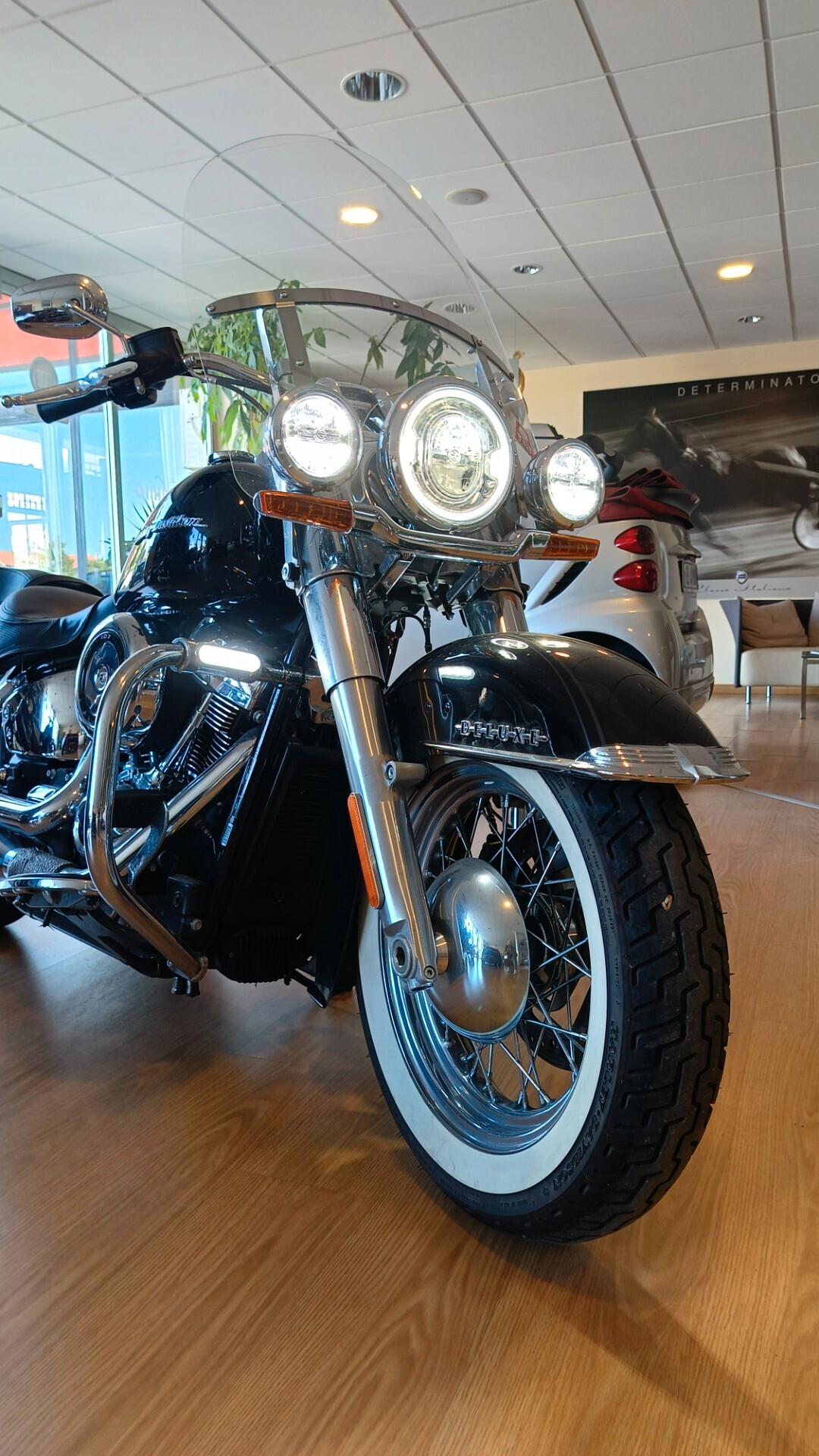 Harley-davidson Deluxe FLDE SOFTAIL DE LUXE