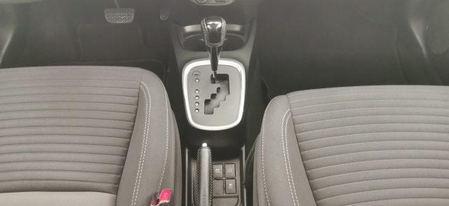 TOYOTA Yaris 1.5 Hybrid 5 porte Business