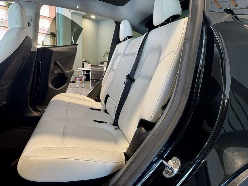 Tesla Model Y Model Y Long Range AWD