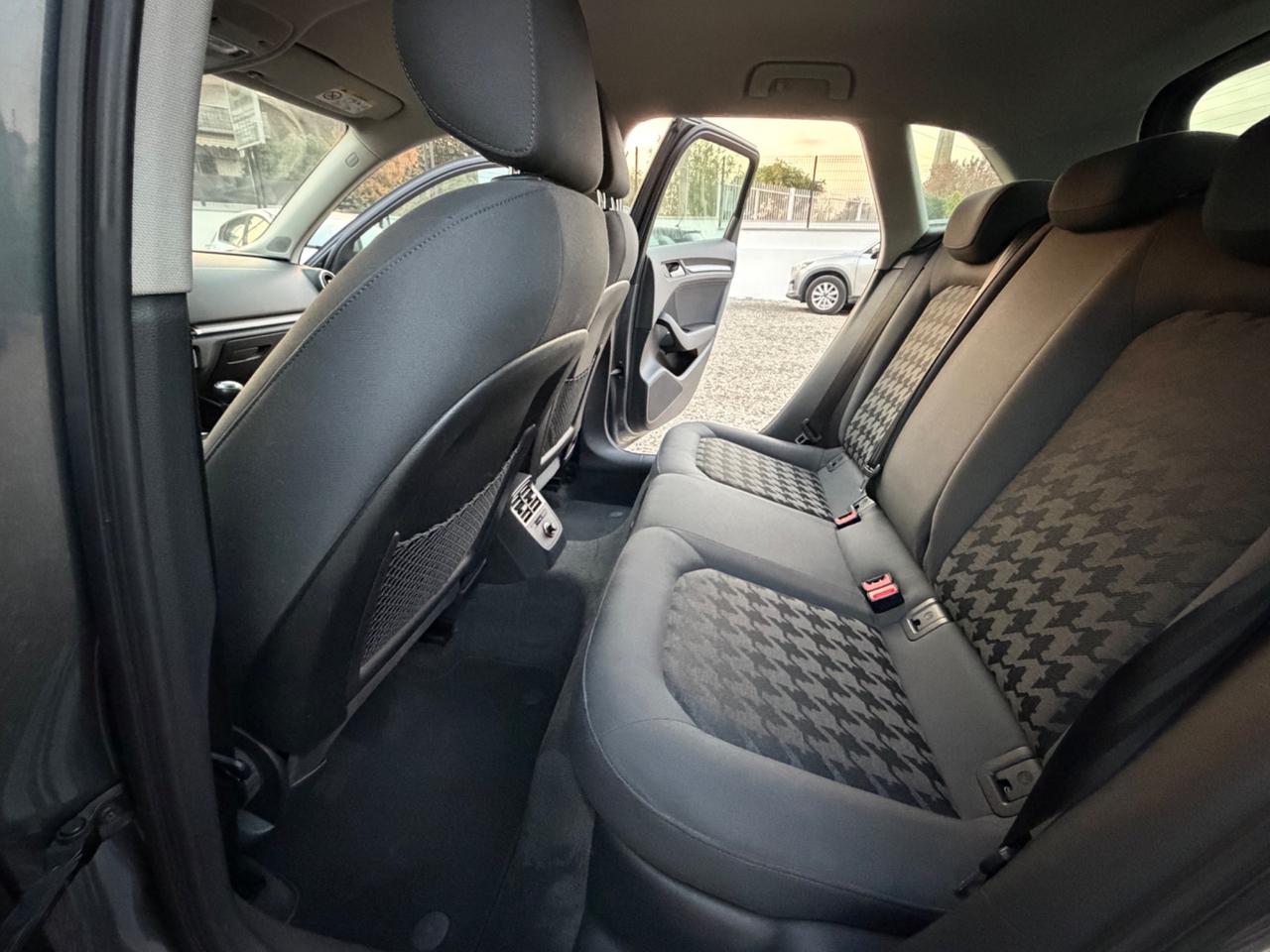 Audi A3 SPB 1.6 TDI clean diesel Attraction