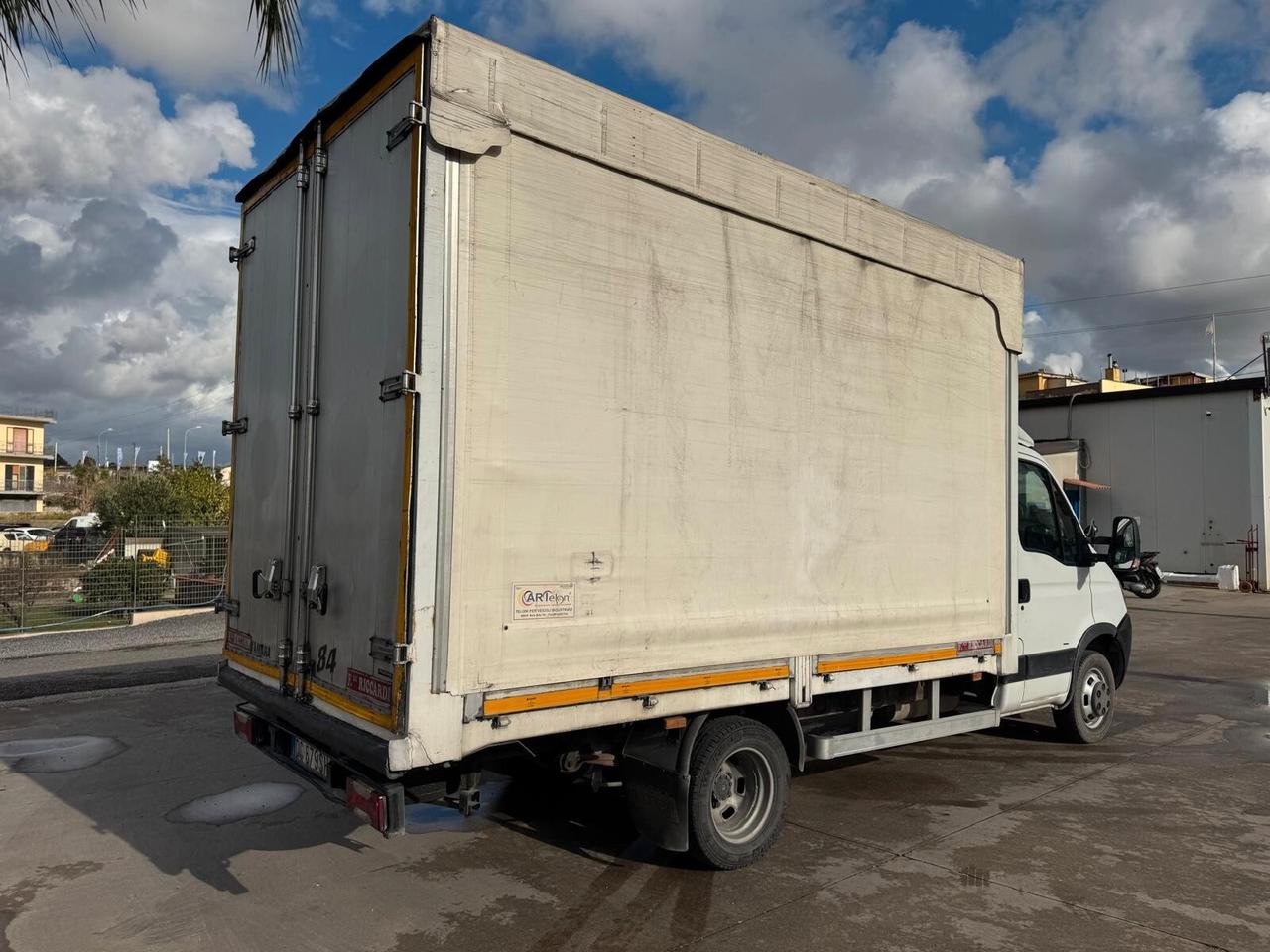 IVECO DAILY 35C15 Anno 2006 CASSONATO CON TELONE FISSO