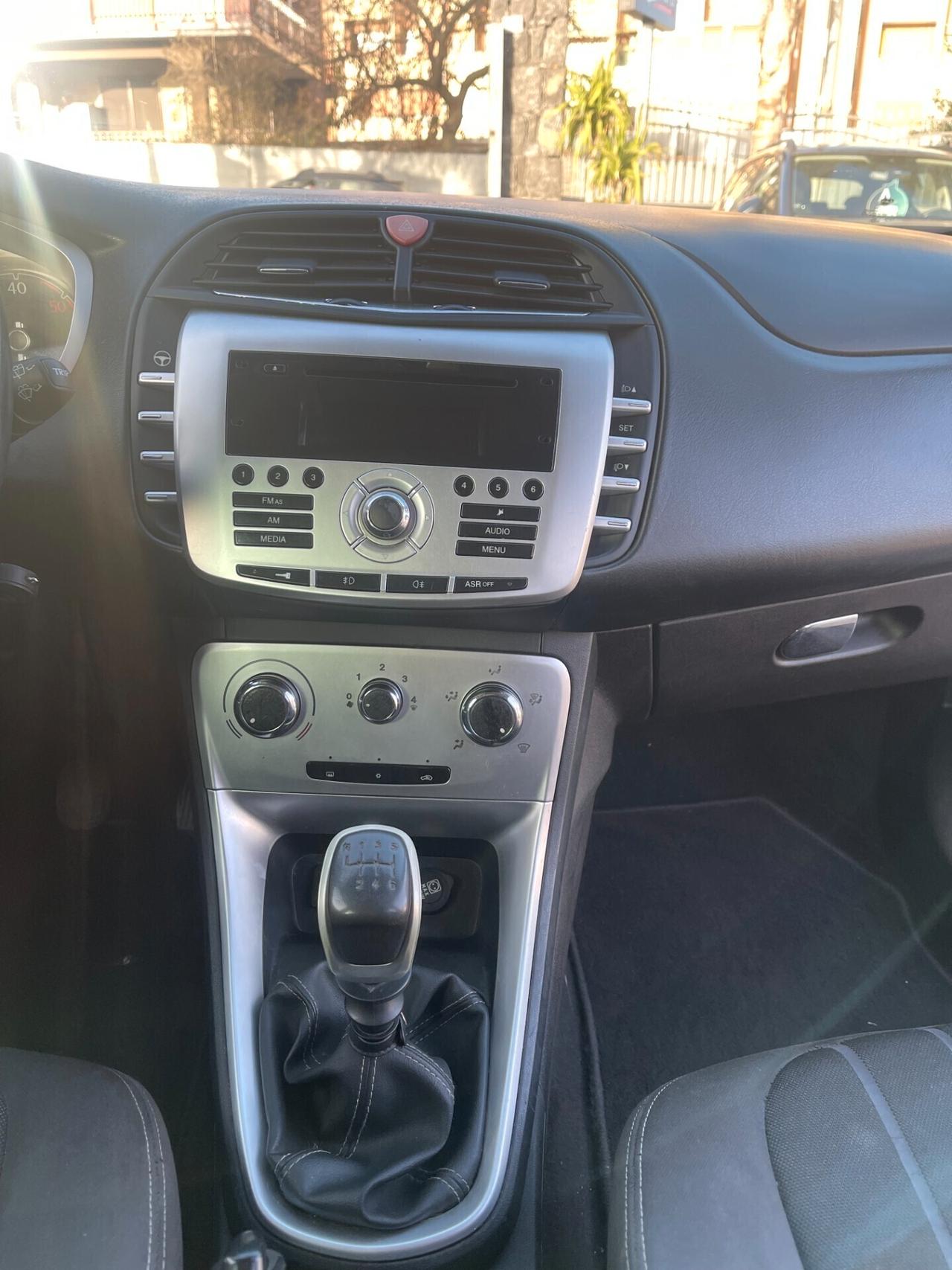 Lancia Delta 1.6 Multijet 105 CV
