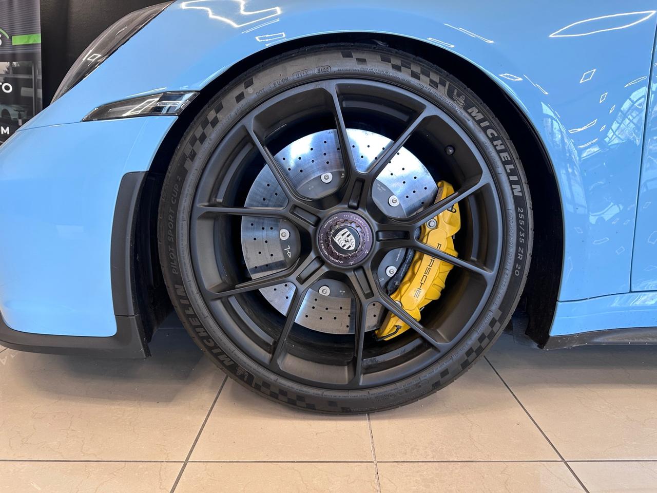 Porsche 911 Coupe 4.0 GT3 auto