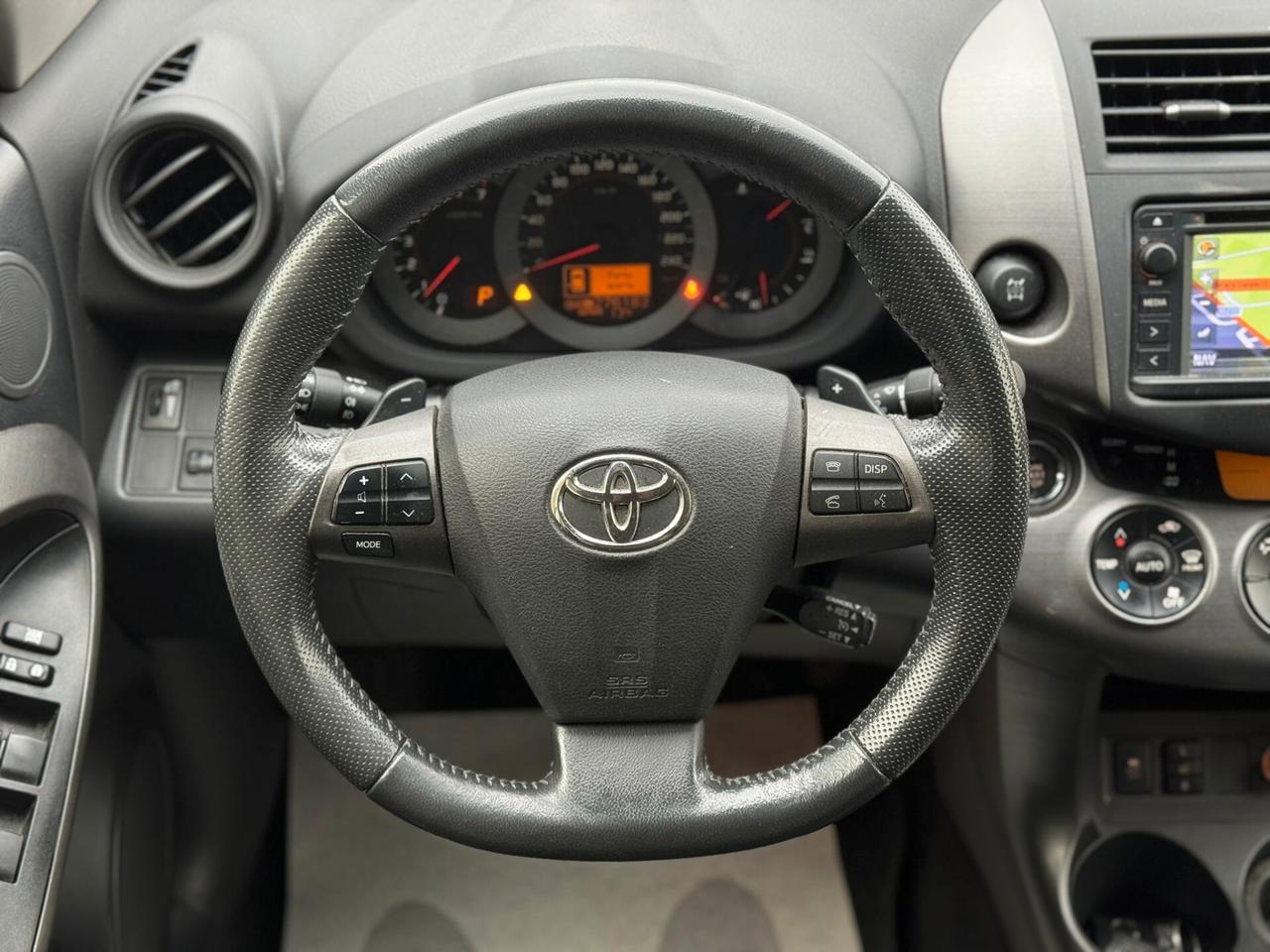 Toyota RAV 4 RAV4 Crossover 2.2 D-4D 150 CV Lounge