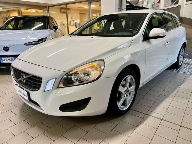 Volvo V60 V60 2.0 d3 Momentum Tagliandata