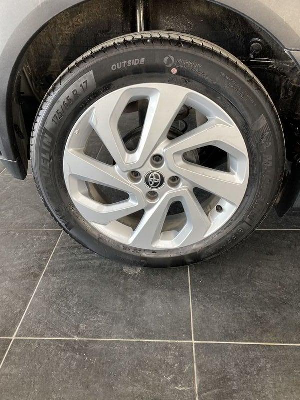 Toyota Aygo X 1.0B (72 CV) Lounge