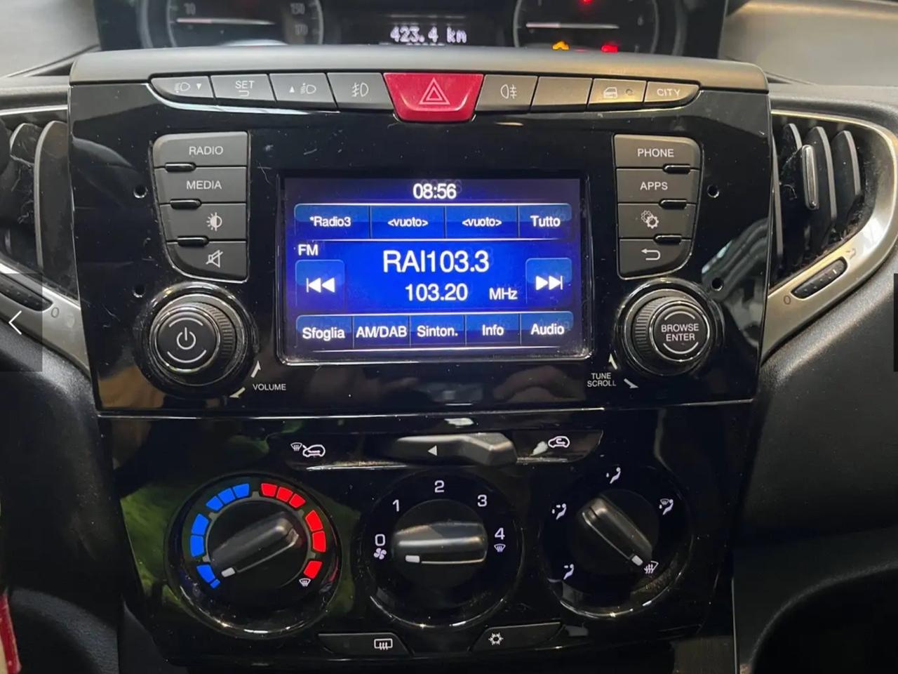 Lancia Ypsilon 1.2 69 CV 5 porte Platinum Si Neopatentati