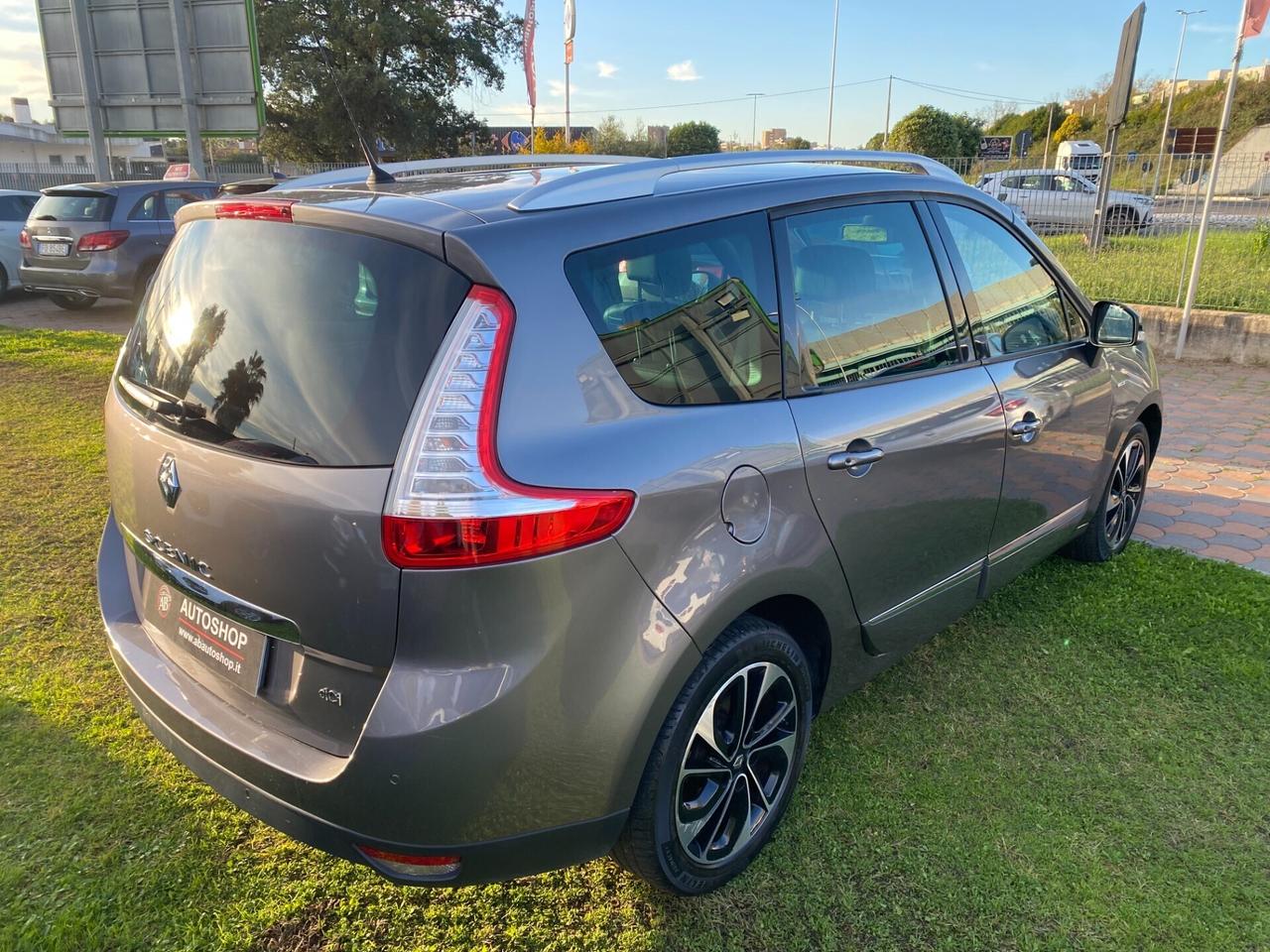 RENAULT - Grand Scénic - dCi 8V 110 CV EDC