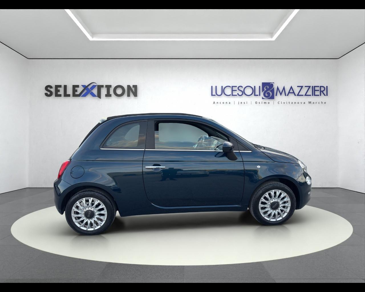 FIAT 500 (2015-2024) - 500 C 1.0 Hybrid Dolcevita