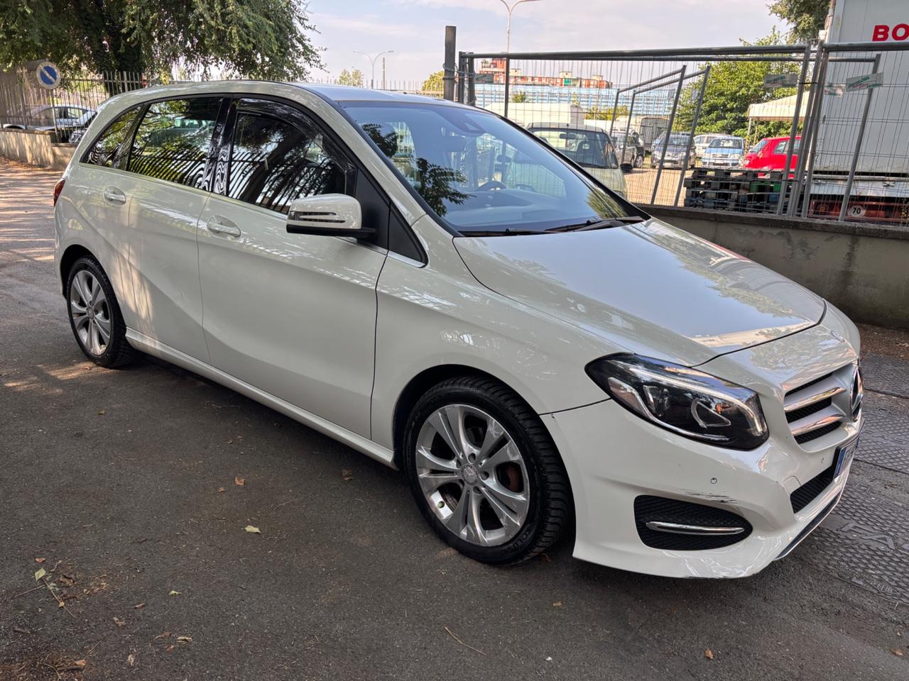 Mercedes-benz B 180 d Automatic Premium