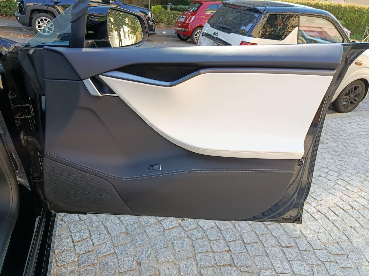 Tesla Model S 60d #6106
