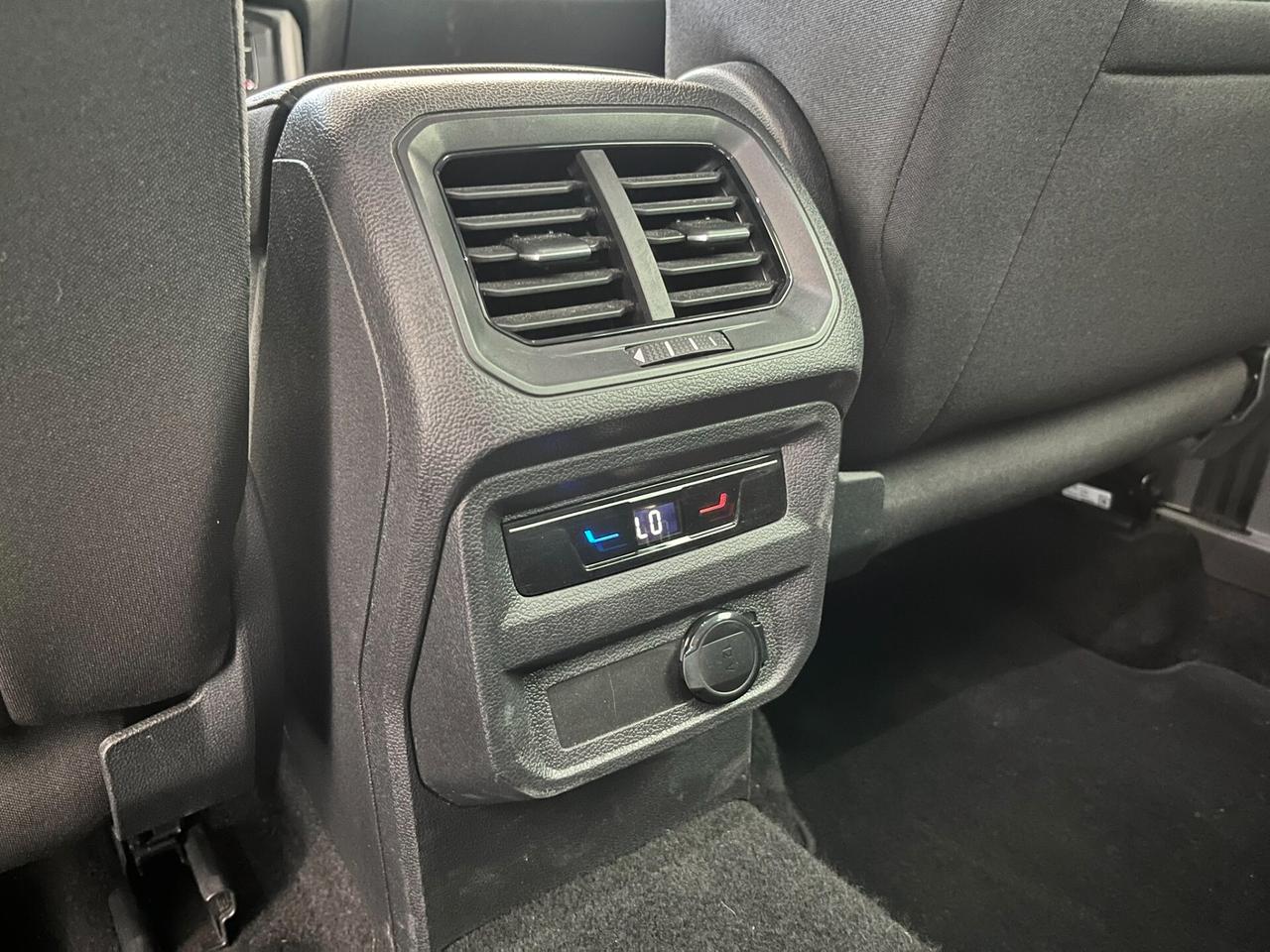 Volkswagen Tiguan 2.0 TDI 150 CV SCR DSG Elegance