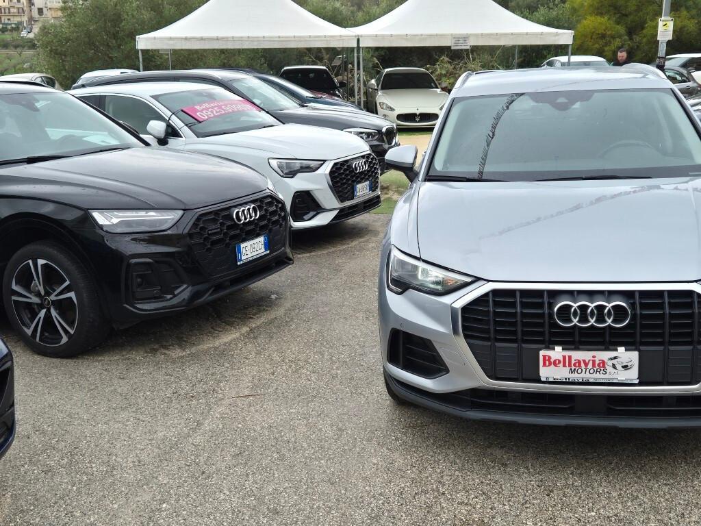 Audi Q3 2.0 TDI 150CV S-tronic BUSINESS