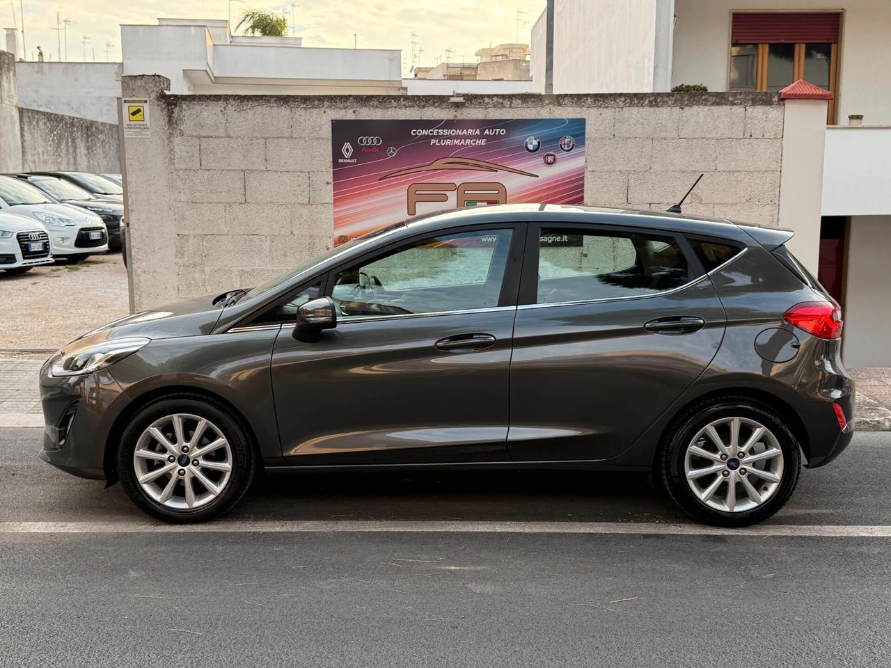Ford Fiesta 1.1 85CV 5P Titanium *NAVI *LED - 2017