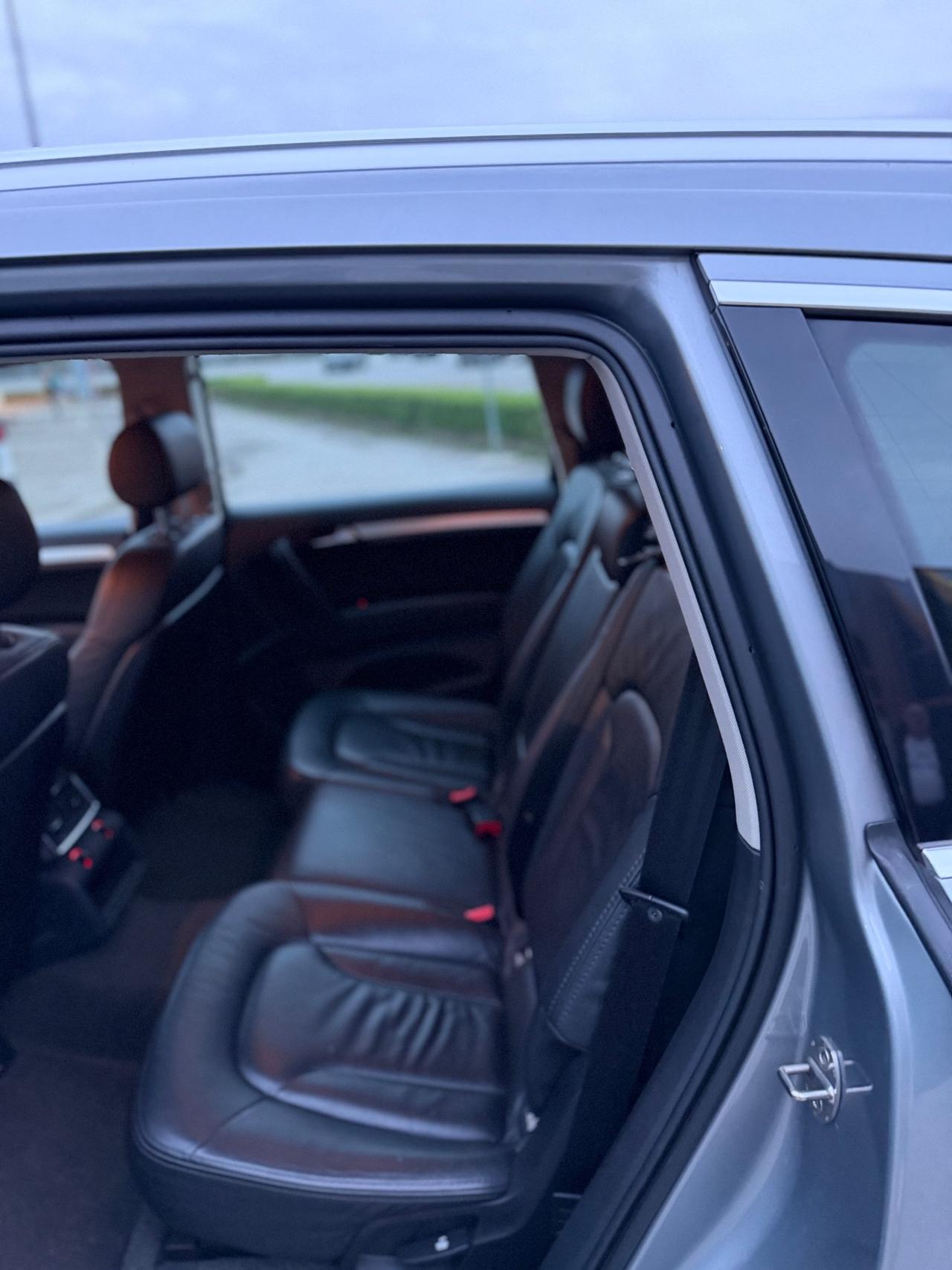 Audi Q7 3.0 V6 TDI 233CV quattro tiptronic