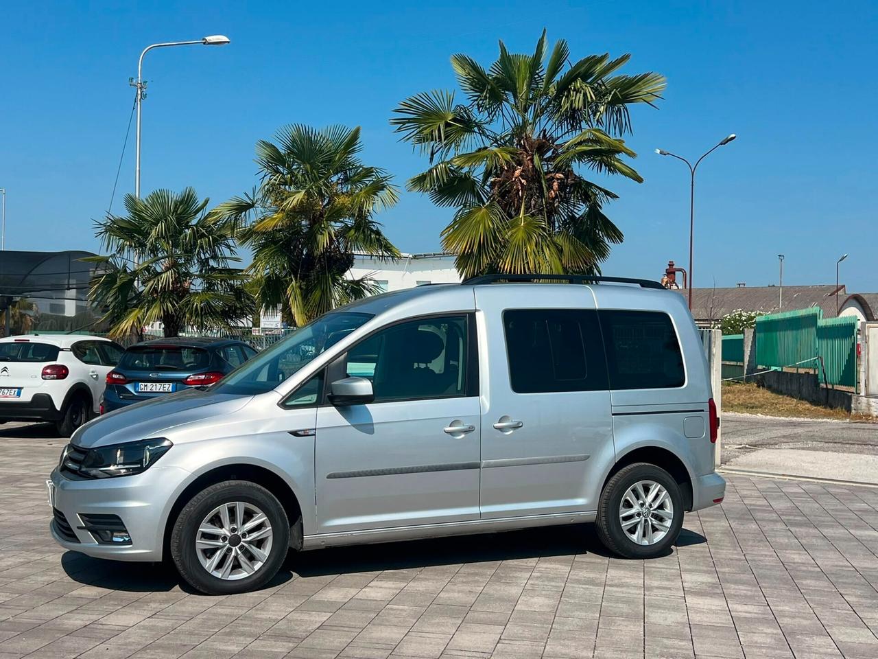 Volkswagen Caddy Pianale Ribassato 2.0 TDI 102 CV Trendline