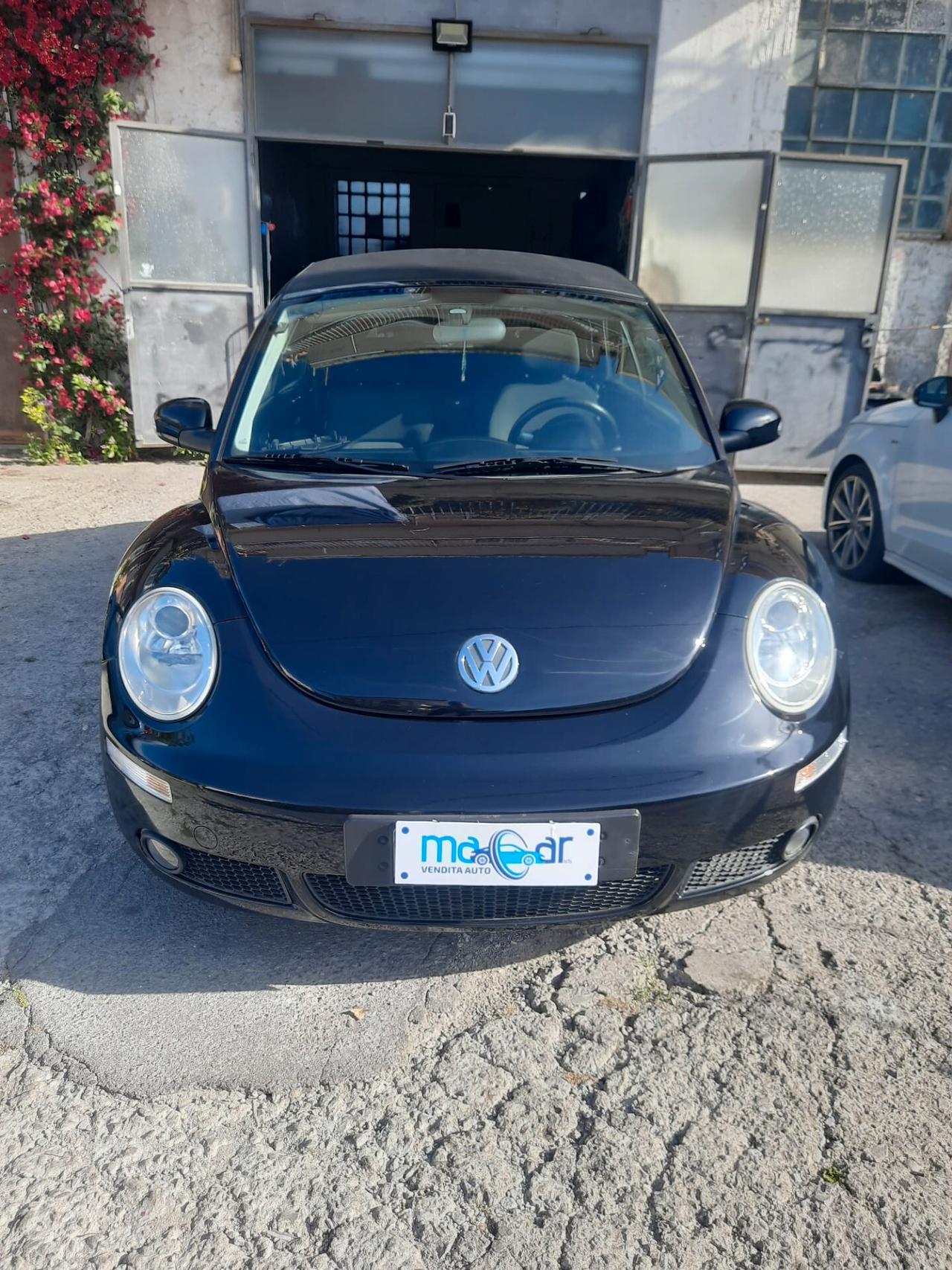 Volkswagen New Beetle 1.9 TDI 105CV Cabrio Lim. Red Edt.