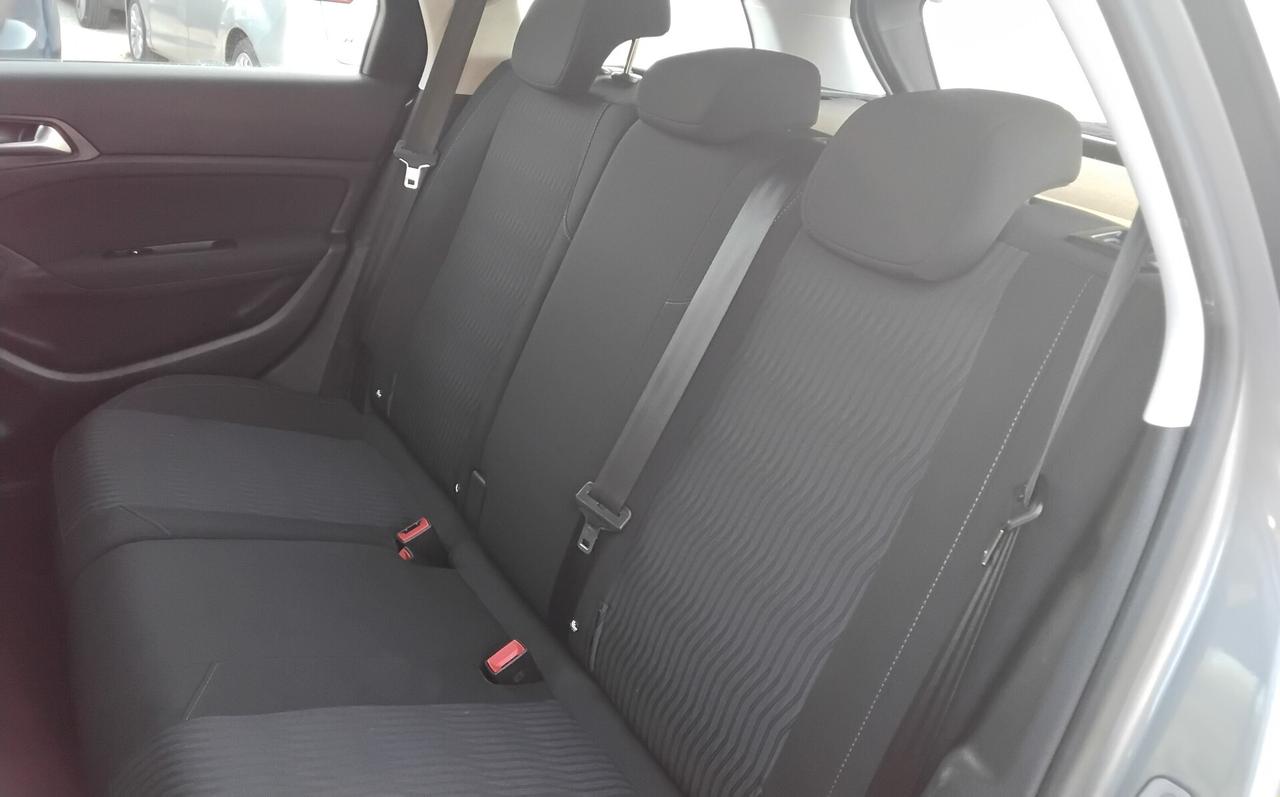 Peugeot 308 BlueHDi 100 S&S SW Business