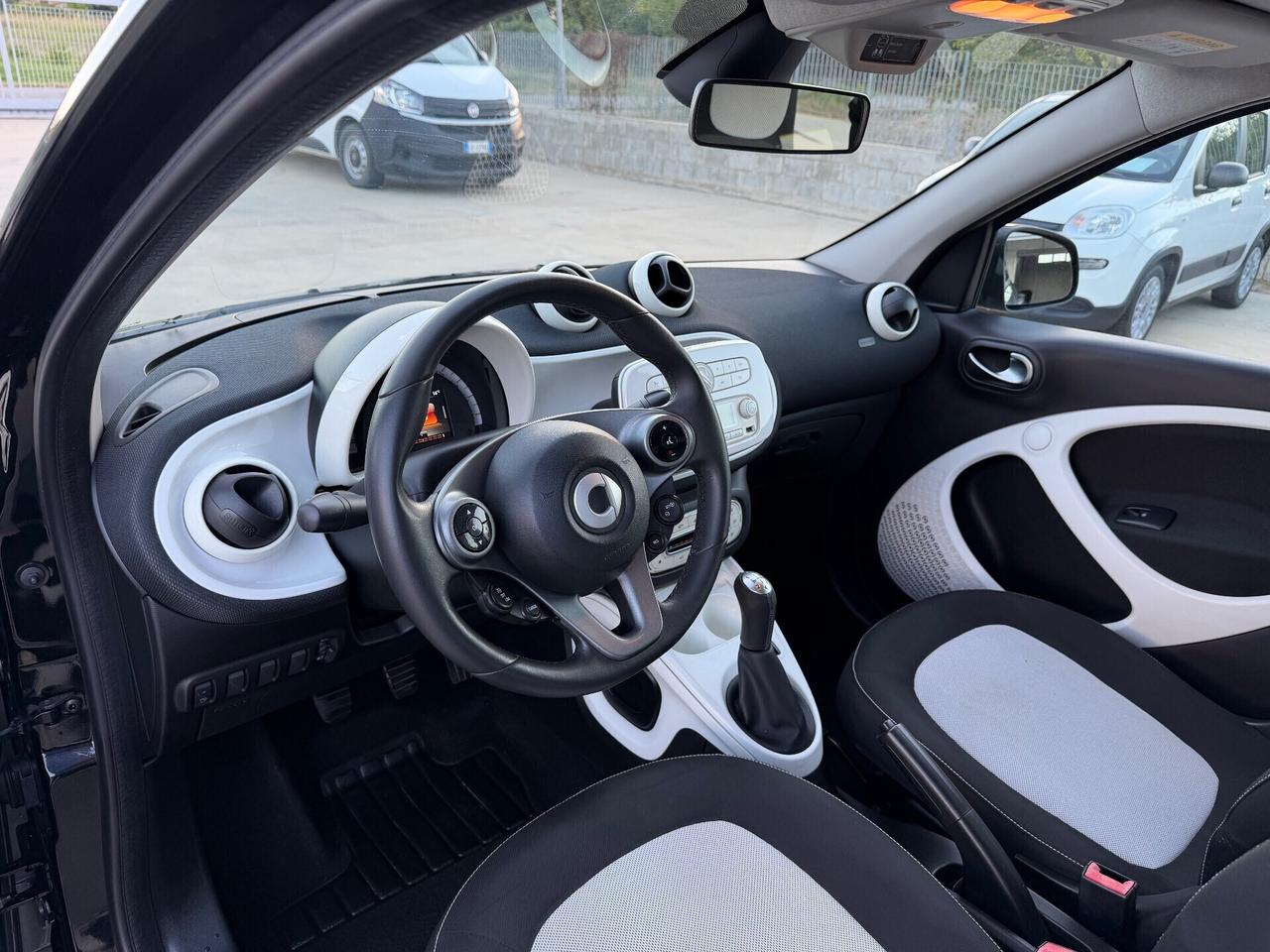 Smart ForFour Passion 1.0 benzina tetto panoramico