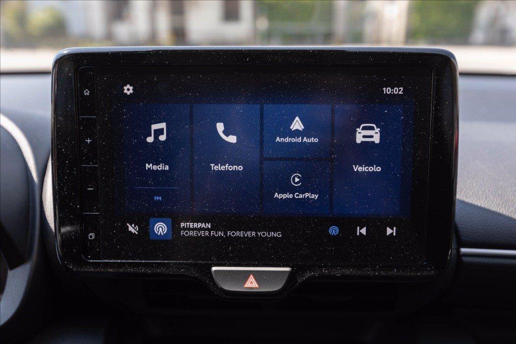 MAZDA 2 1.5 vvt full hybrid electric Centre Line e-cvt del 2025