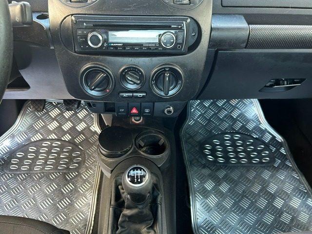 VOLKSWAGEN New Beetle 1.6 "NEOPATENTATI"
