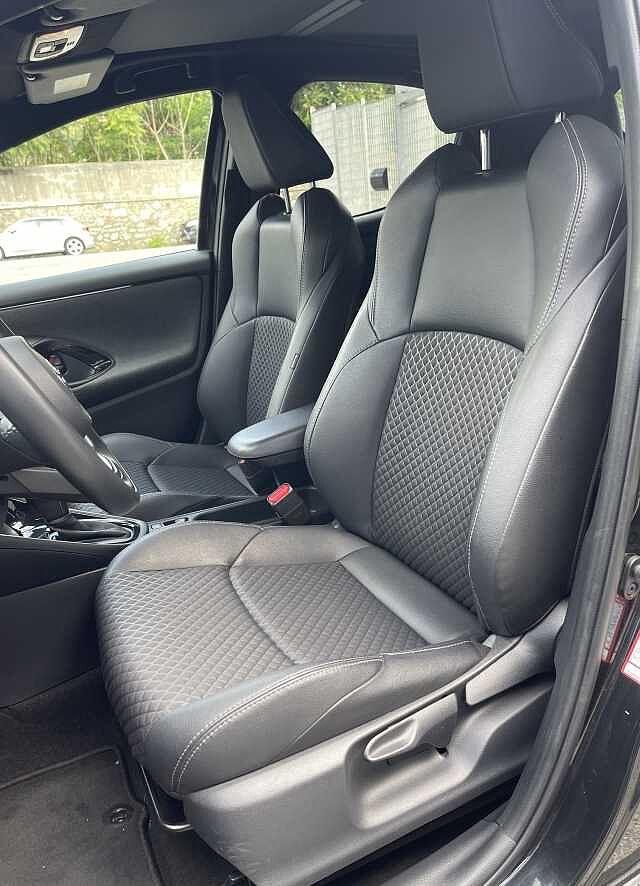 Toyota Yaris 1.5 Hybrid 5 porte Lounge