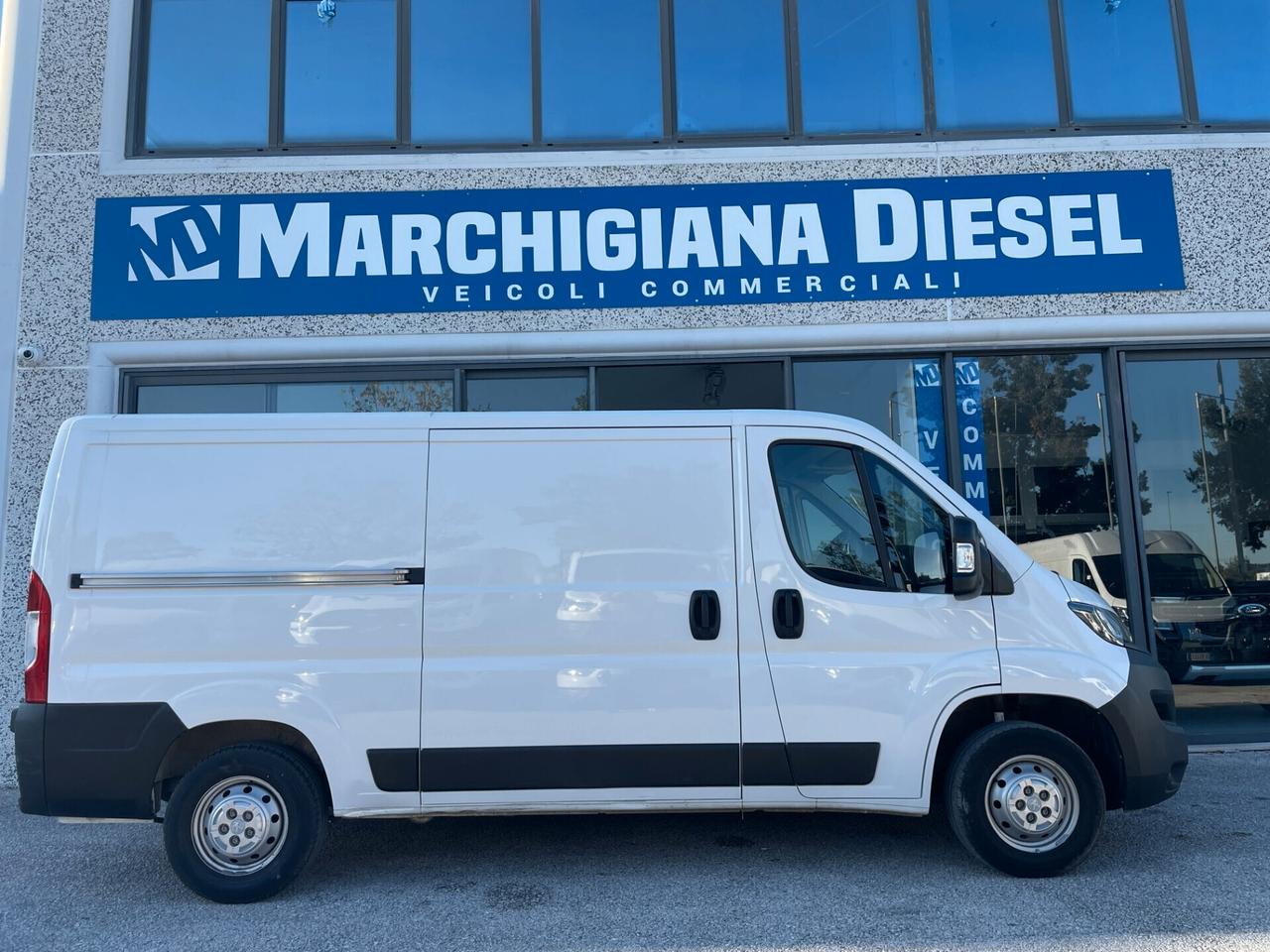 Peugeot Boxer 2.2 TD 140CV 3 posti L2H1 No Clima