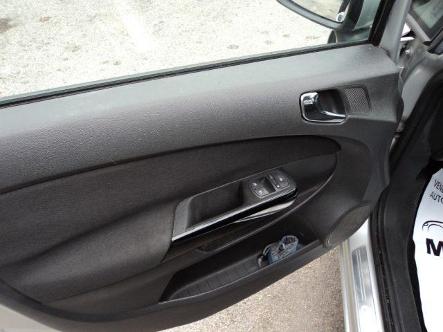 OPEL Corsa 1.2 80CV 5 porte GPL-TECH Edition