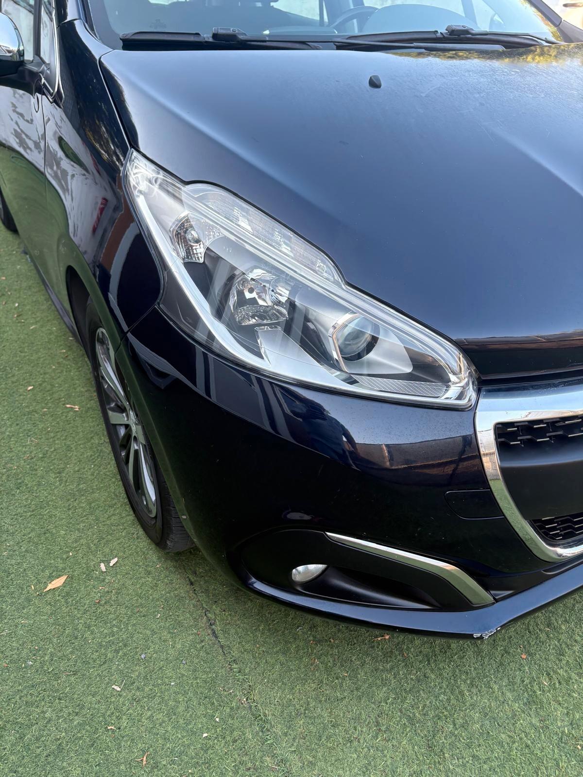 Peugeot 208 BlueHDi 102 CV 5 porte Allure