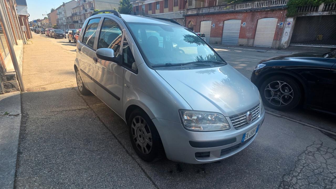 Fiat Idea 1.4 16V S&S Active