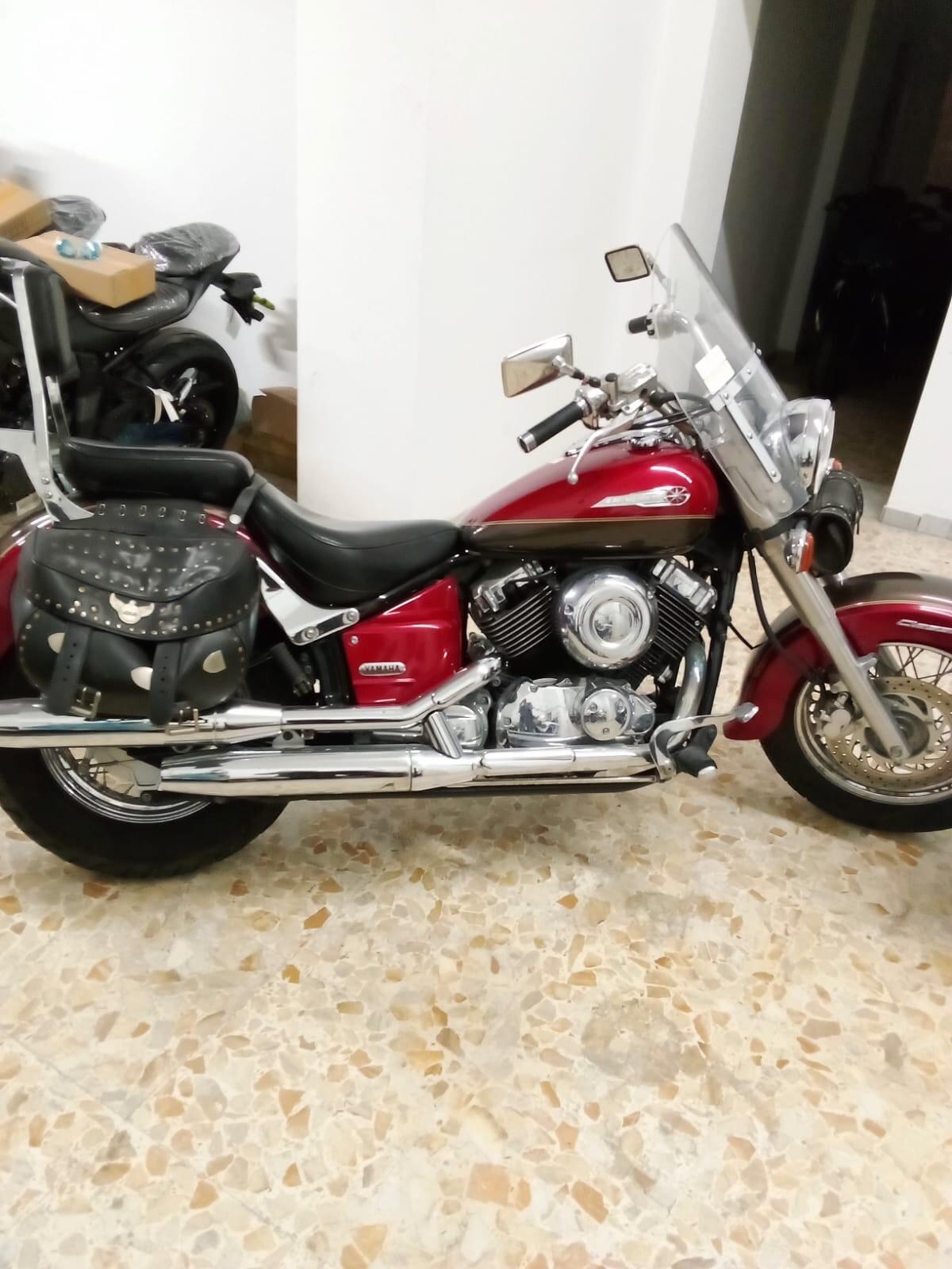Yamaha XVS 650A Drag Star