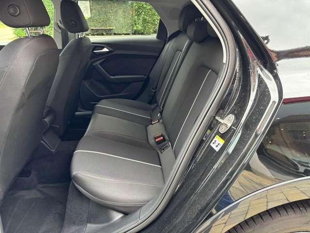 Audi A1 allstreet 30 TFSI S tronic LED-APP CONNECT-17"